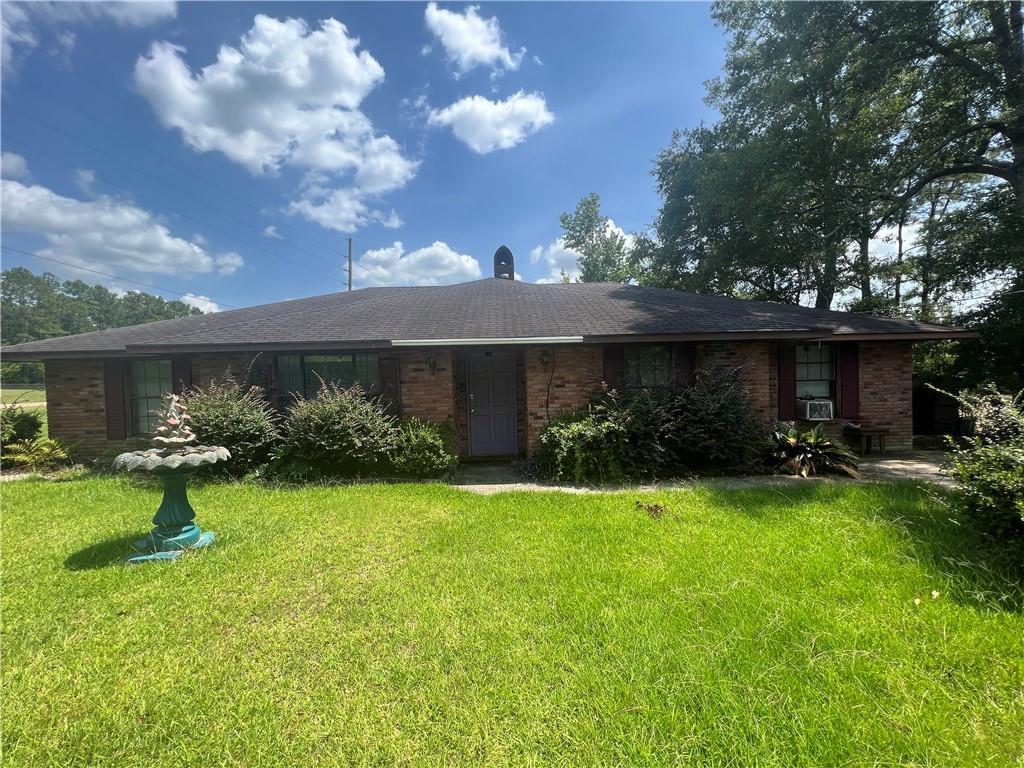 1302 East Westmoreland Road Kentwood, LA 70444 - Photo 1 of 11
