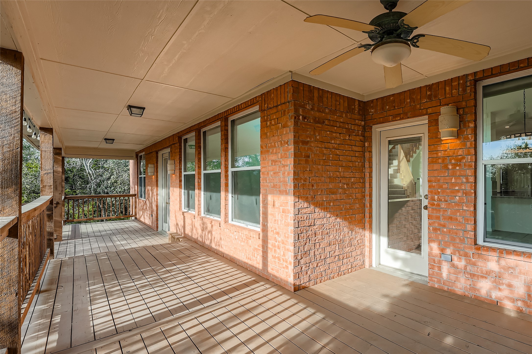 8204 Texas Plume Road Austin, TX 78759 - Photo 31 of 40 Wooden deck featuring a ceiling fan