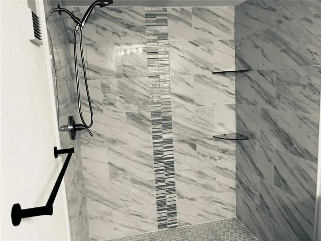 $1,550 | 2333 Feather Sound Drive, Unit B304, Clearwater, FL 33762