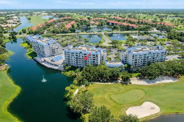 $1,550 | 2333 Feather Sound Drive, Unit B304, Clearwater, FL 33762