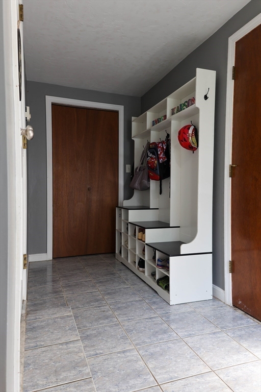 16 Debra Lane Barre, MA 01005 - Photo 13 of 38