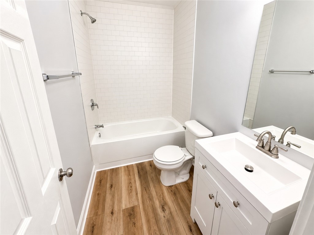 4 Lorimer Street Rochester, NY 14608 - Photo 17 of 28 Gallery Image 17