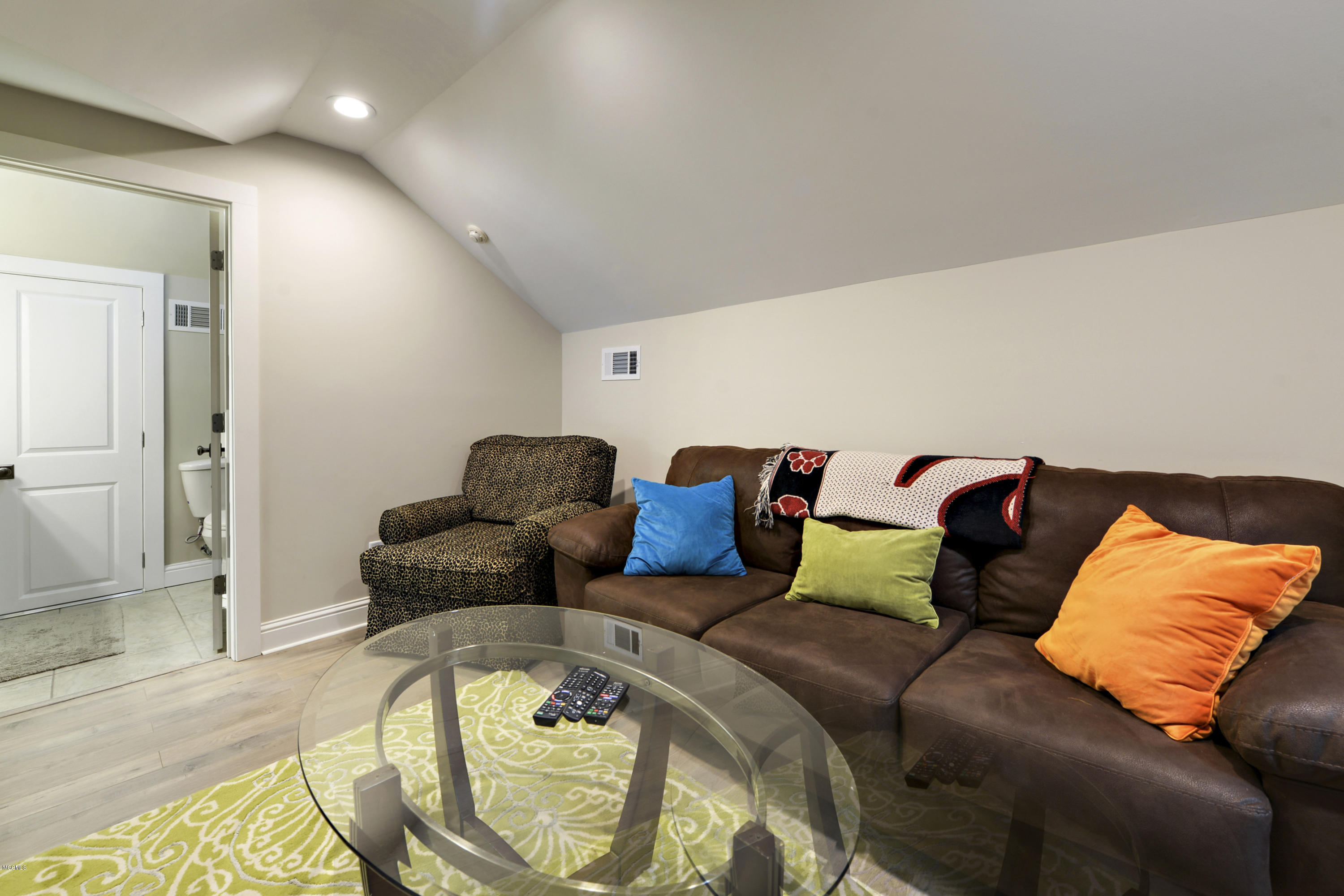 4 Mulberry Place Ocean Springs, MS 39564 - Photo 27 of 34 027