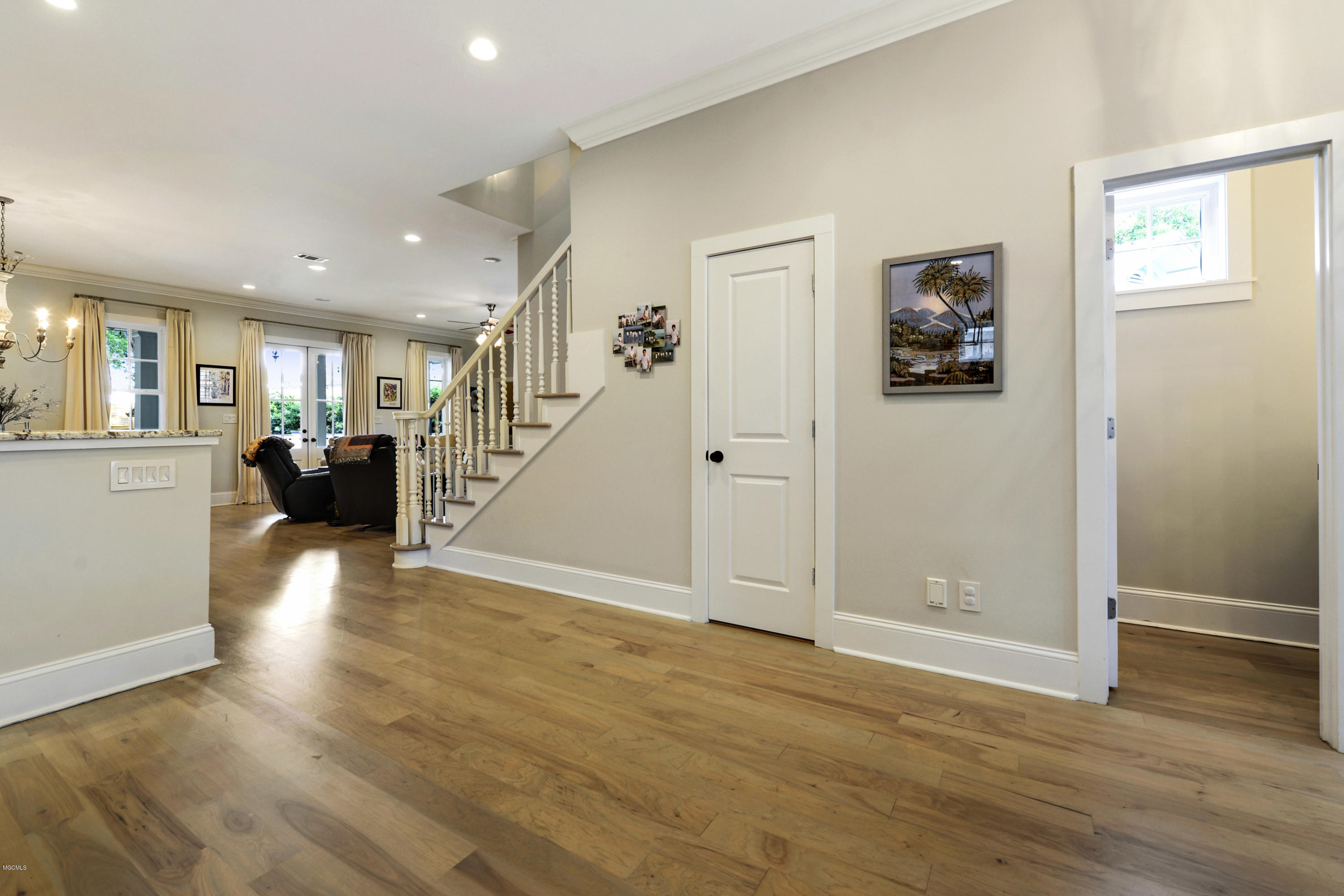 4 Mulberry Place Ocean Springs, MS 39564 - Photo 5 of 34 005