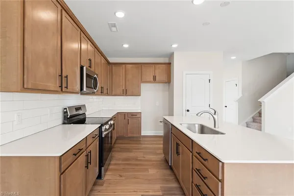 $424,900 | 871 Brooklet Court, Winston-Salem, NC 27127