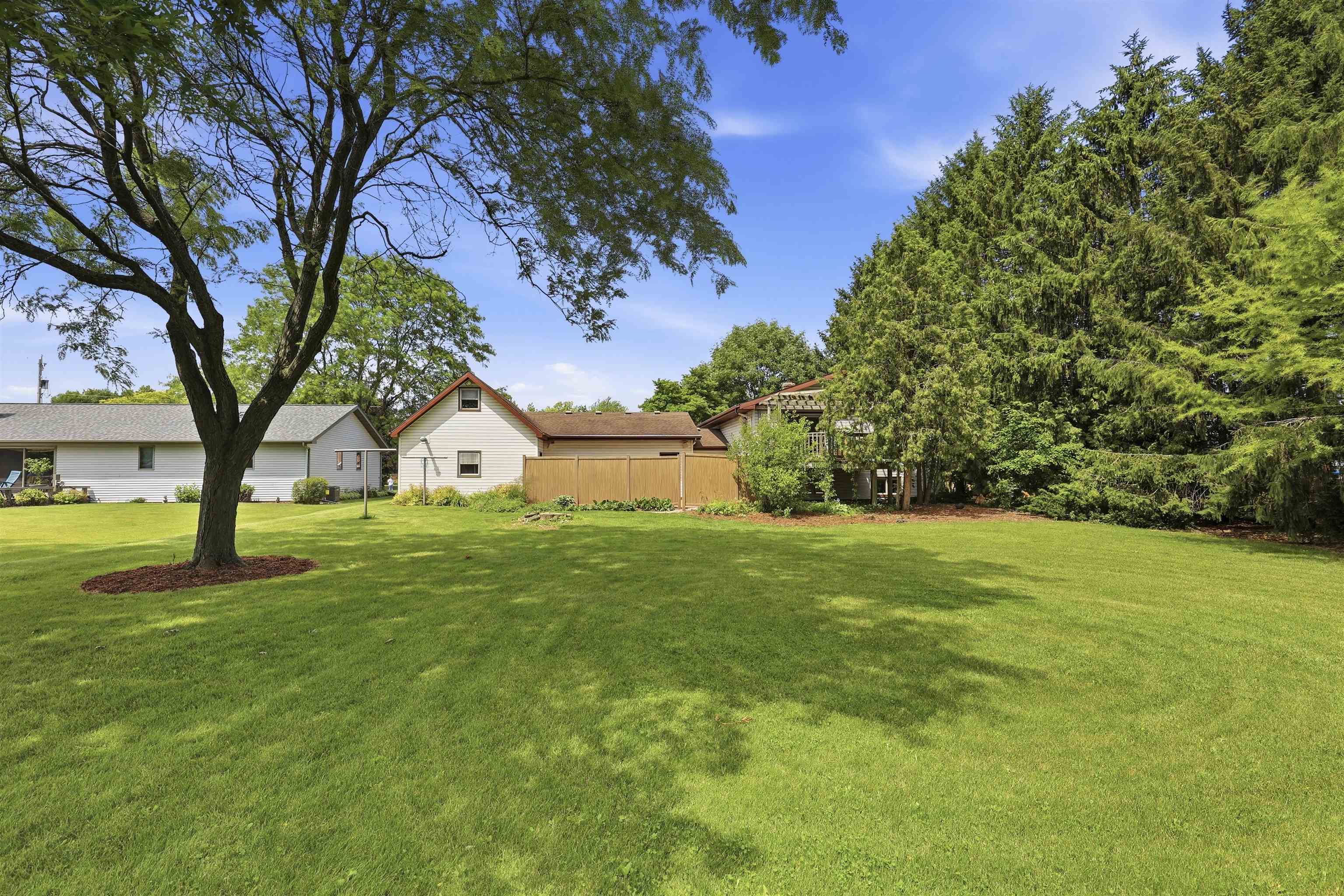 N334 Marion Avenue Appleton, WI 54915 - Photo 31 of 38
