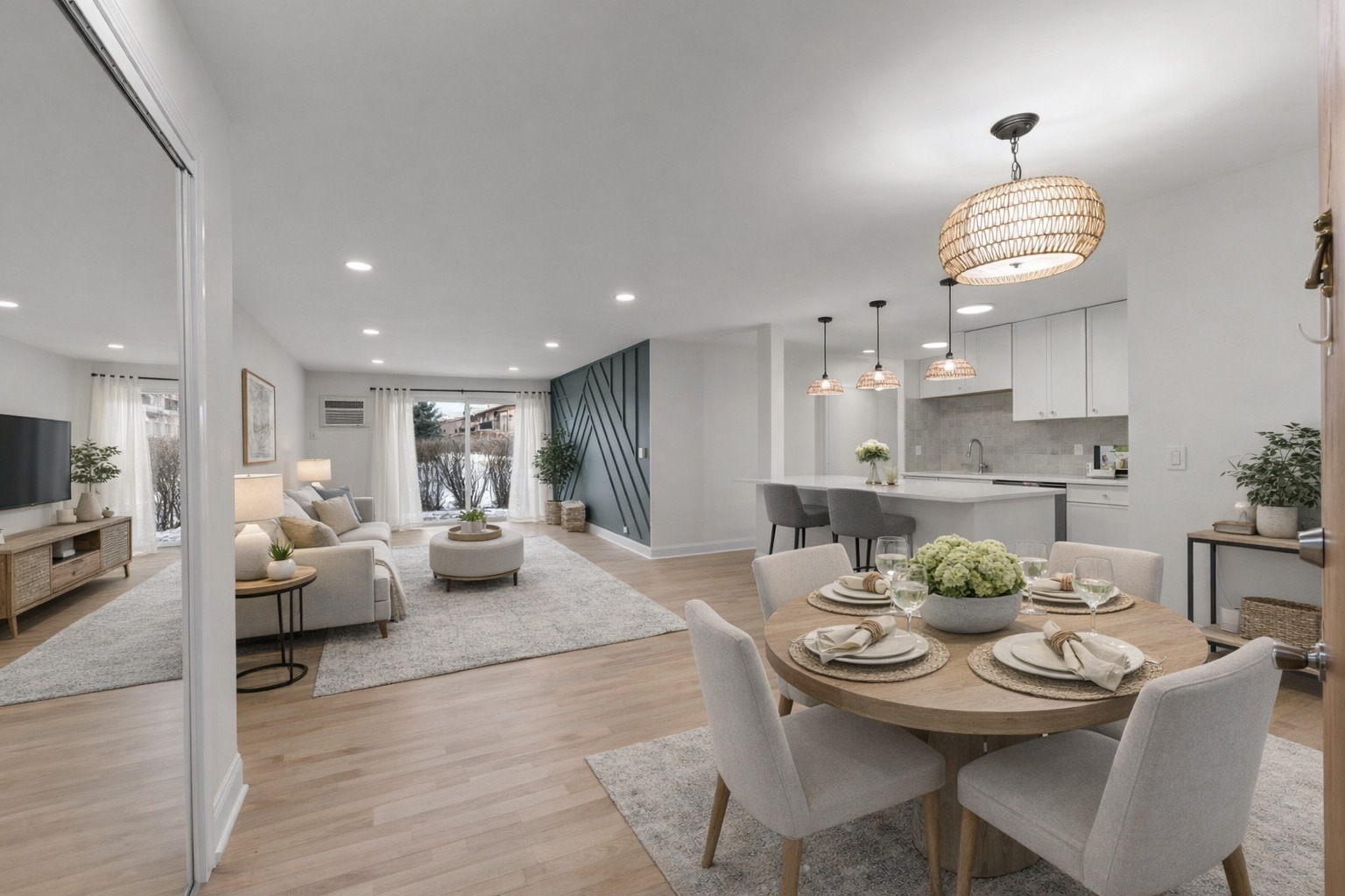 840 East Old Willow Road, Unit 116 Prospect Heights, IL 60070 - Photo 2 of 29