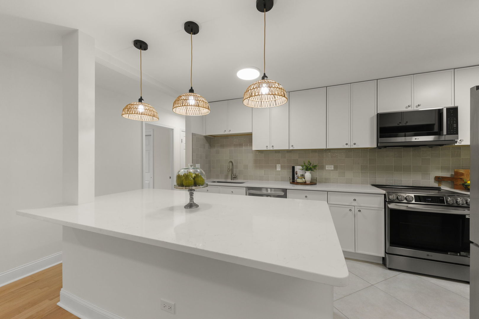 840 East Old Willow Road, Unit 116 Prospect Heights, IL 60070 - Photo 7 of 29