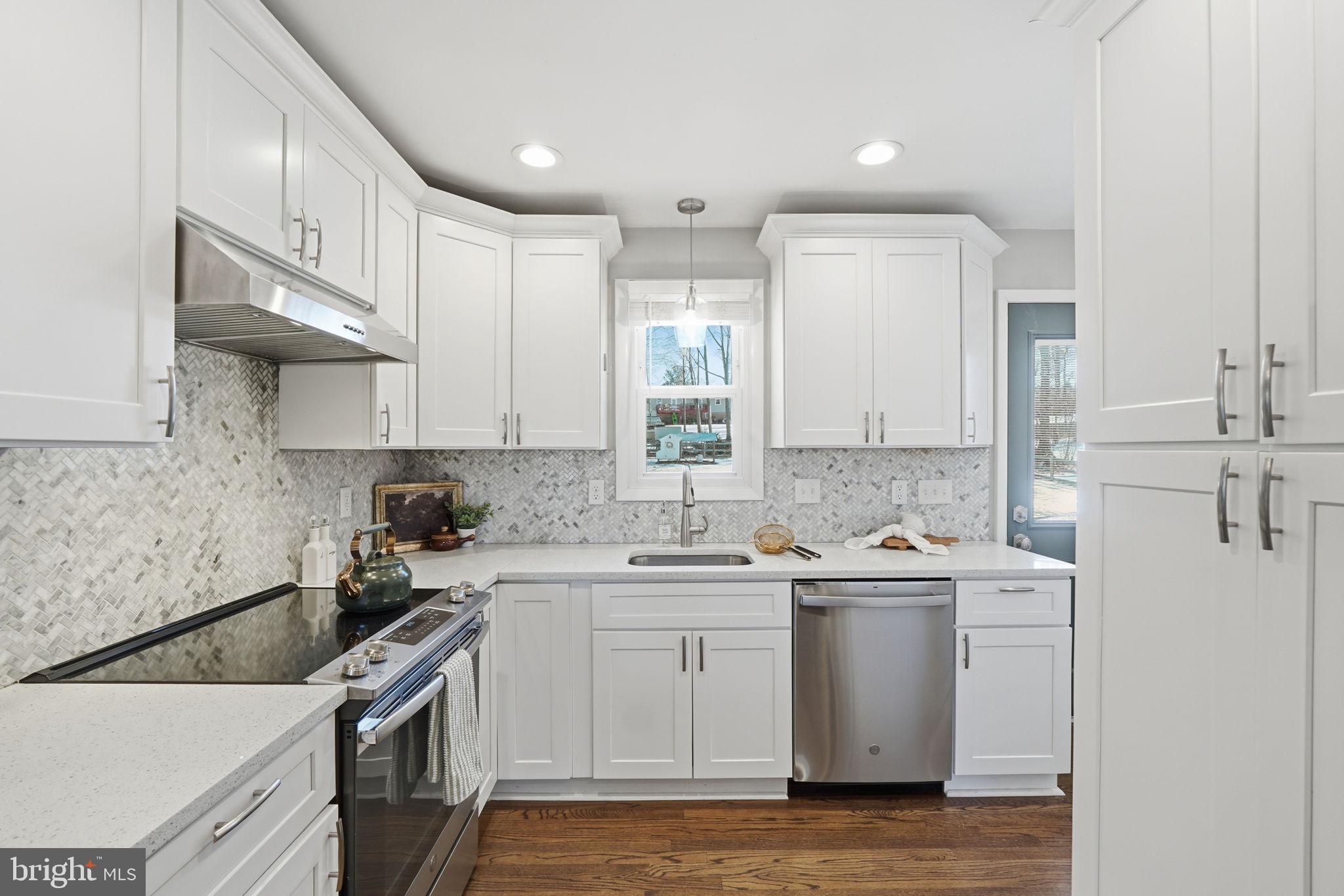 4231 Bartholows Road Mount Airy, MD 21771 - Photo 9 of 53