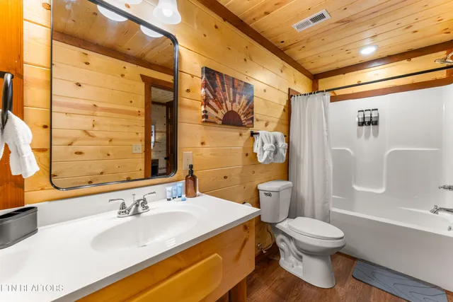 $1,890,000 | 880 Bethlehem Way, Sevierville, TN 37876