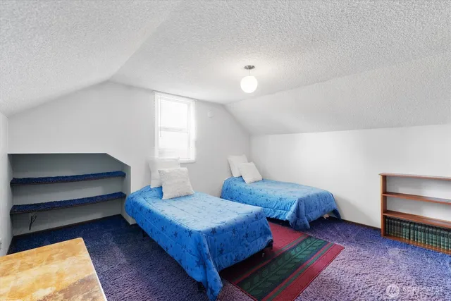 $339,000 | 475 South 2nd Street, Cathlamet, WA 98612