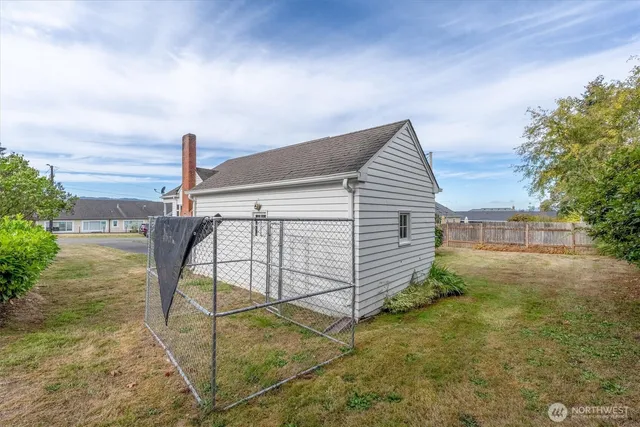 $339,000 | 475 South 2nd Street, Cathlamet, WA 98612