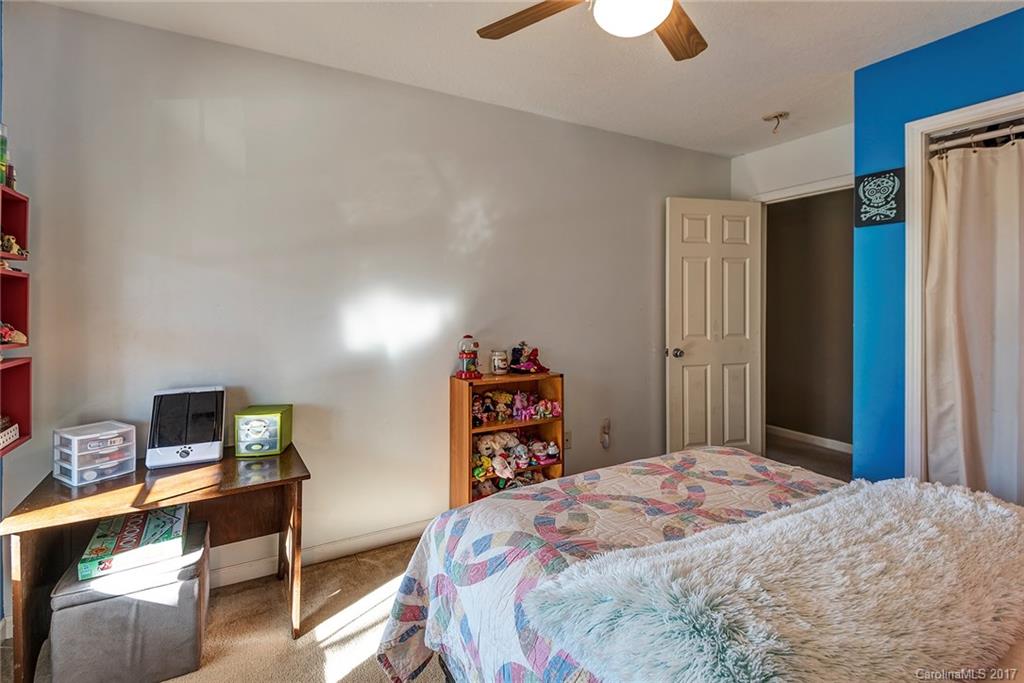 40 West Raleigh Road Asheville, NC 28803 - Photo 15 of 23 Gallery Image 15