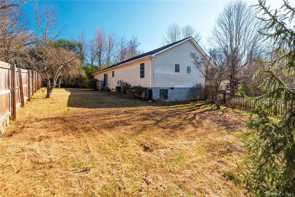40 West Raleigh Road Asheville, NC 28803 - Photo 20 of 23 Gallery Image 20