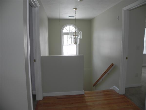 4 Lilian Rd Extension Framingham, MA 01701 - Photo 12 of 18 Gallery Image 12