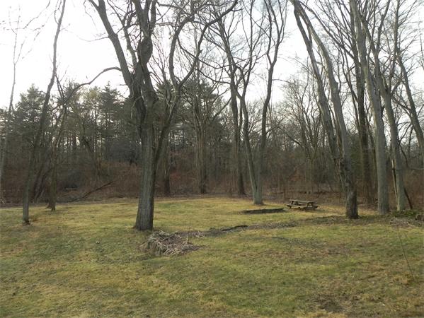 4 Lilian Rd Extension Framingham, MA 01701 - Photo 17 of 18 Gallery Image 17