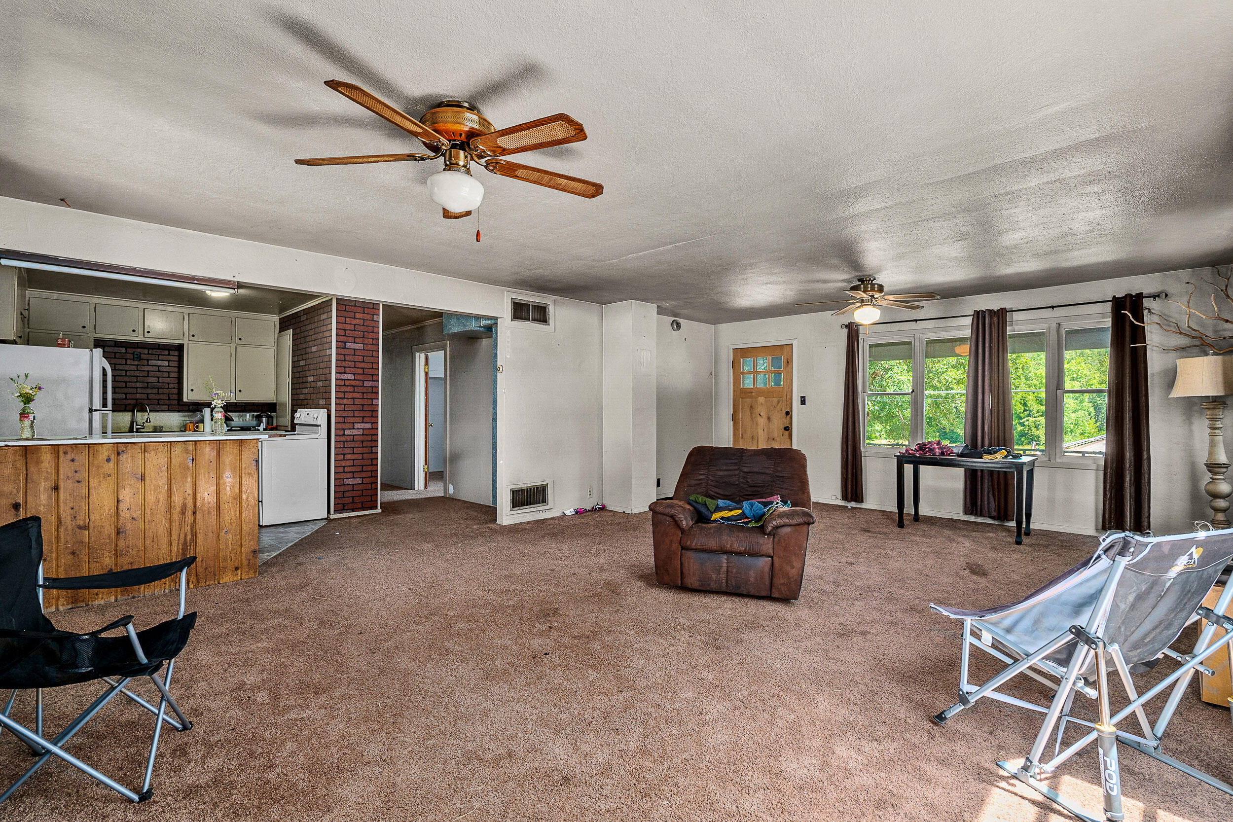 111 Loper Lane Trail, OR 97541 - Photo 18 of 51 10