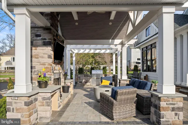 $2,100,000 | 172 Lafayette Street, Doylestown, PA 18901