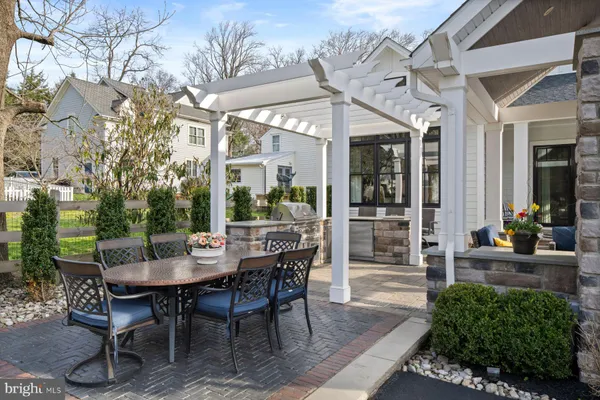 $2,100,000 | 172 Lafayette Street, Doylestown, PA 18901