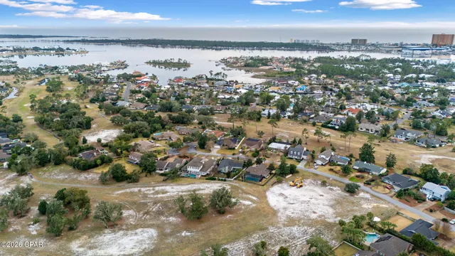 $715,000 | 916 Cobia Drive, Panama City, FL 32408