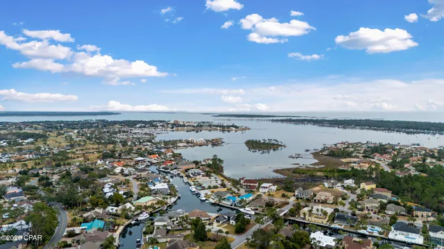 $715,000 | 916 Cobia Drive, Panama City, FL 32408