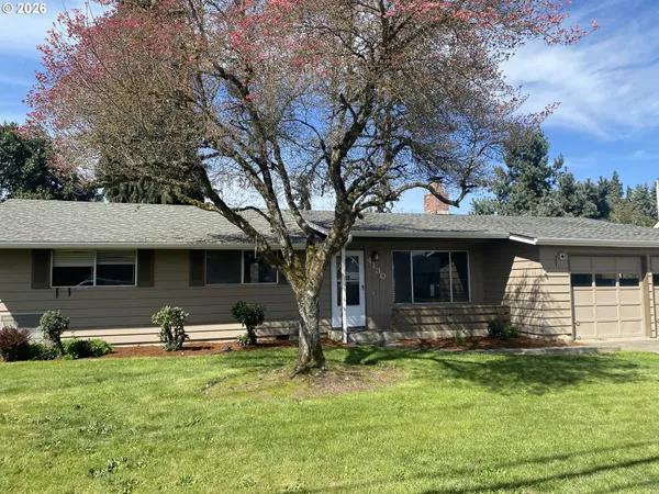 $369,900 | 4130 Scenic Drive, Eugene, OR 97404