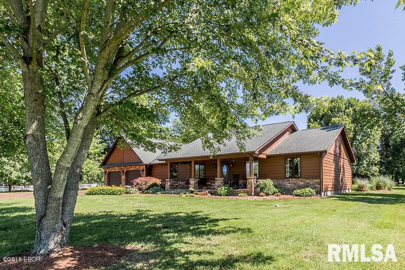 14027 Moore Road Marion, IL 62959 - Photo 1 of 38 Gallery Image 1