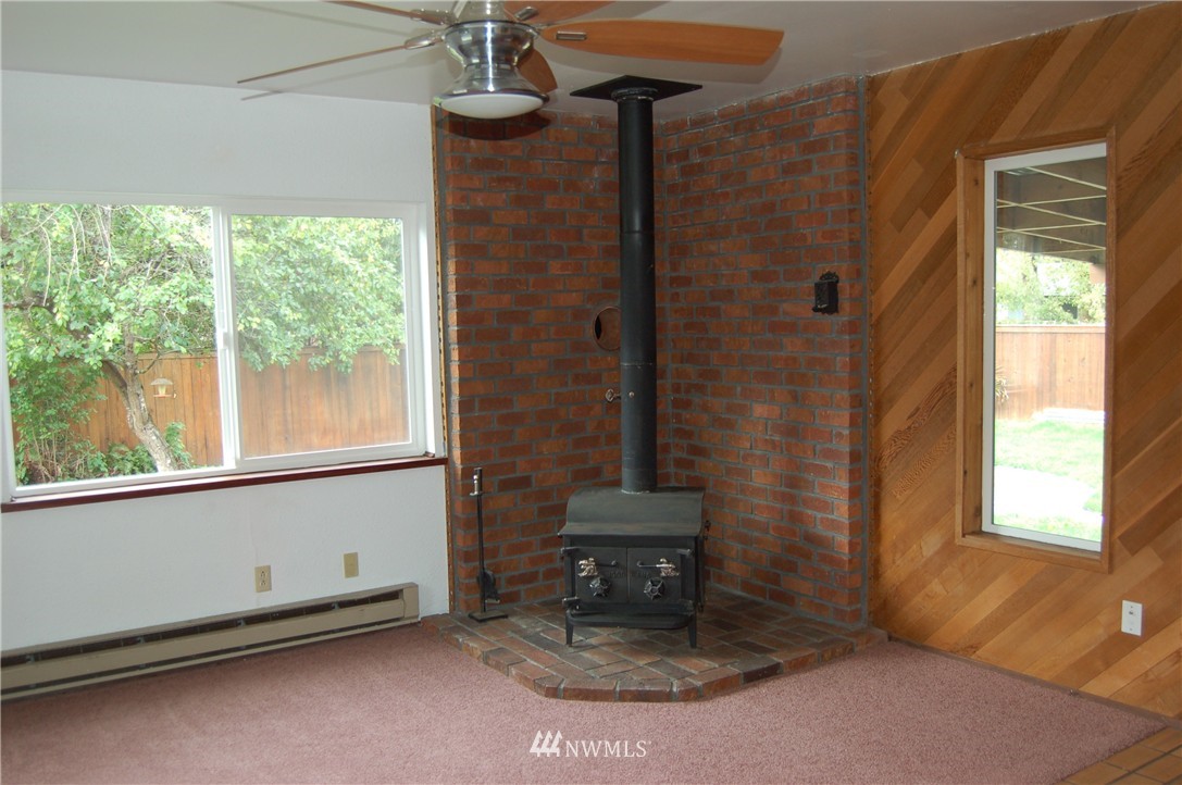 17639 Happy Lane Southwest Rochester, WA 98579 - Photo 8 of 20