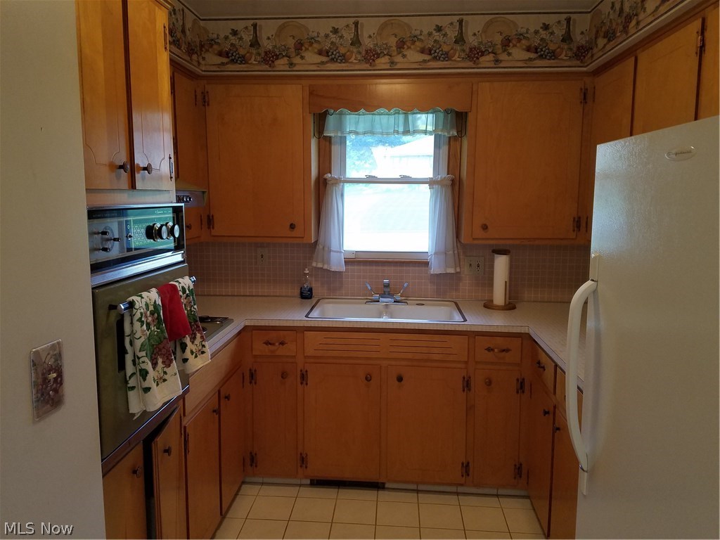 4736 Christman Road Akron, OH 44319 - Photo 10 of 16