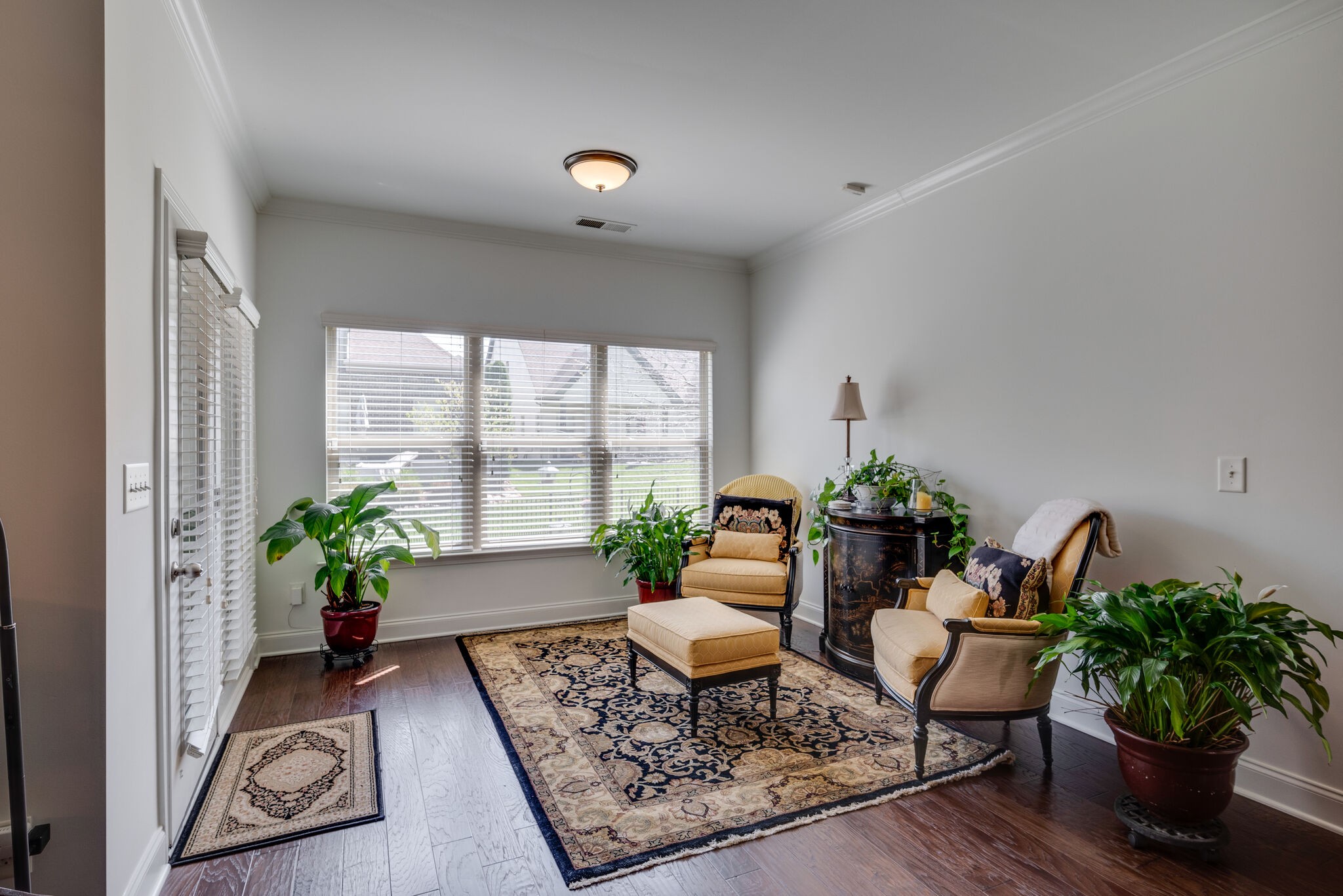5012 Rizer Point Drive Franklin, TN 37069 - Photo 15 of 38 a living room with furniture and a potted plant