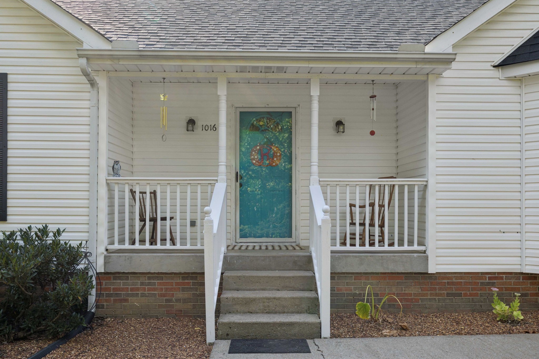 1016 Keystone Drive Pleasant View, TN 37146 - Photo 4 of 33 a front view of a house