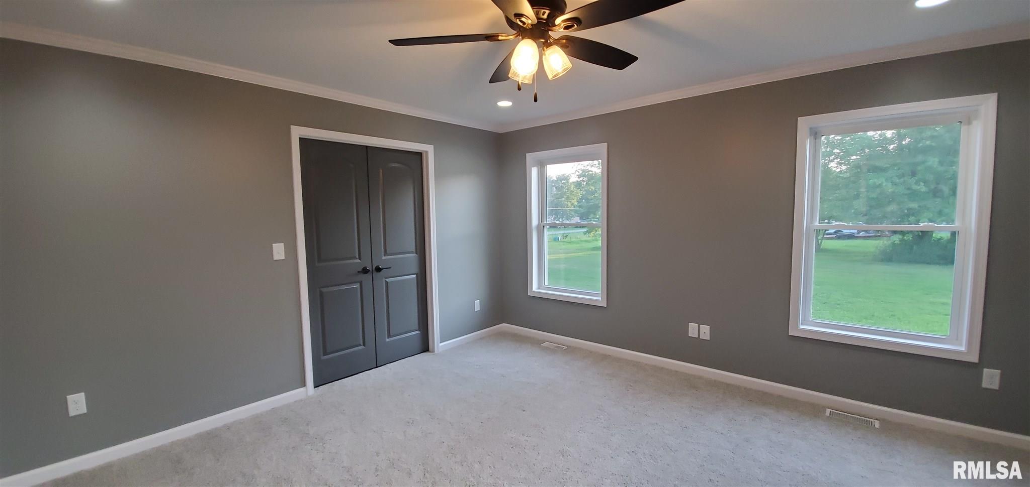 1009 Trolley Road Eldorado, IL 62930 - Photo 18 of 32