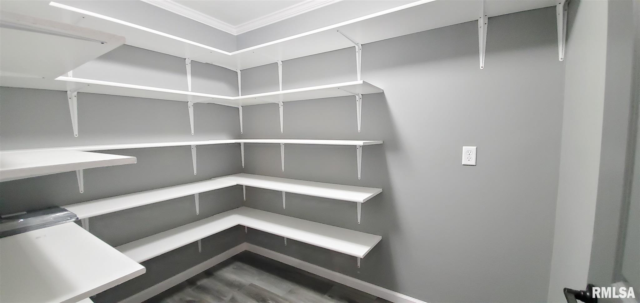 1009 Trolley Road Eldorado, IL 62930 - Photo 26 of 32