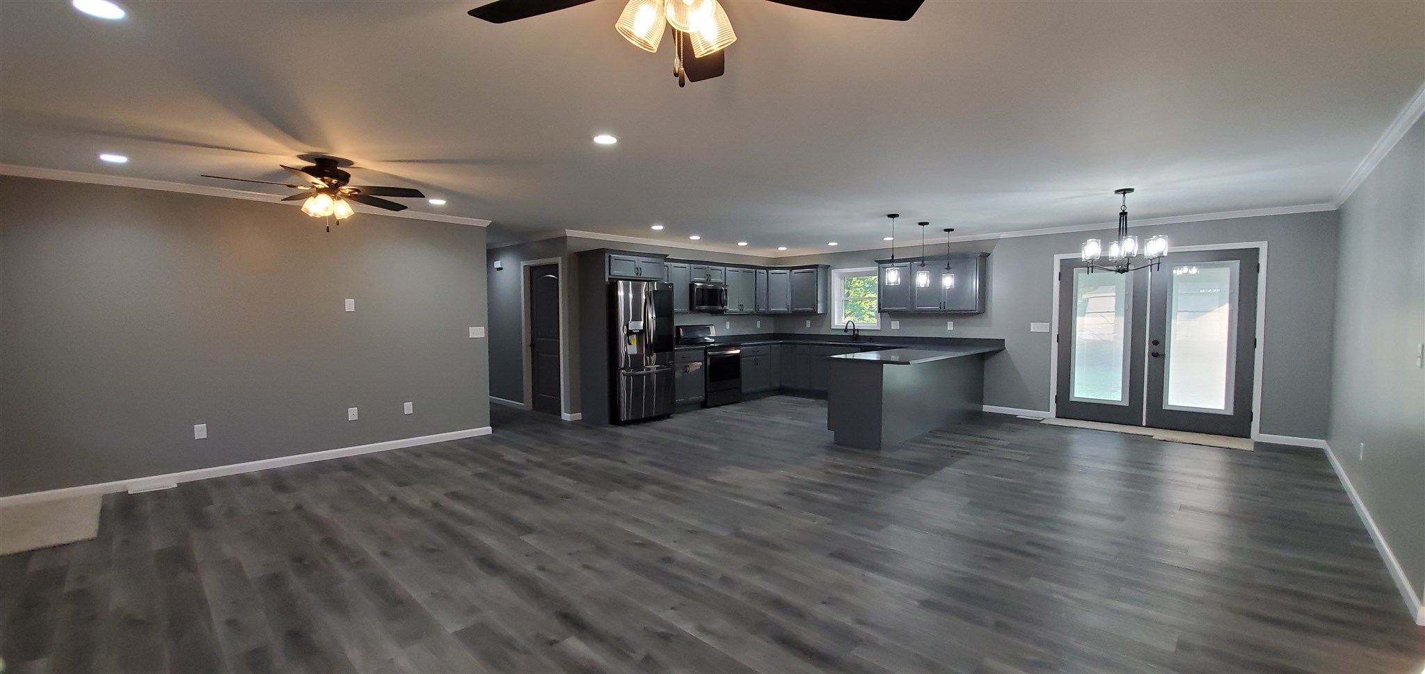 1009 Trolley Road Eldorado, IL 62930 - Photo 9 of 32