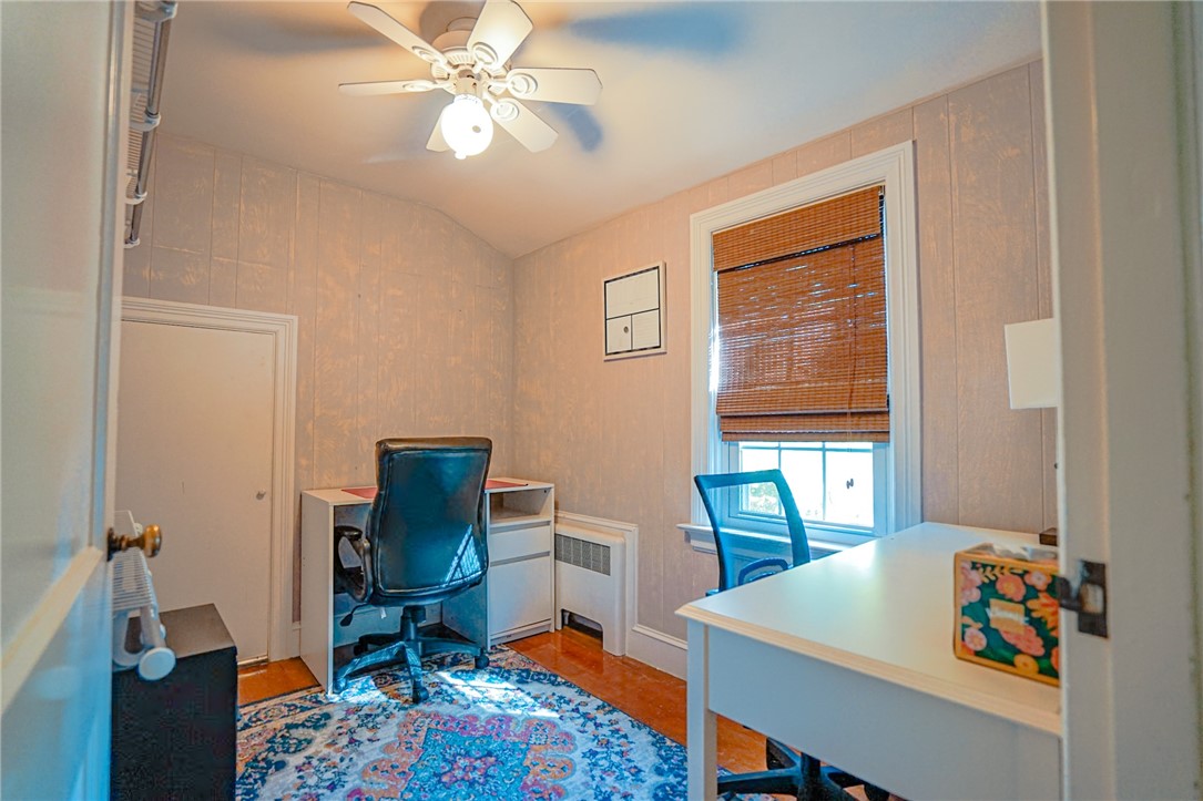 104 Fairfield Road Cranston, RI 02910 - Photo 20 of 32 Gallery Image 20