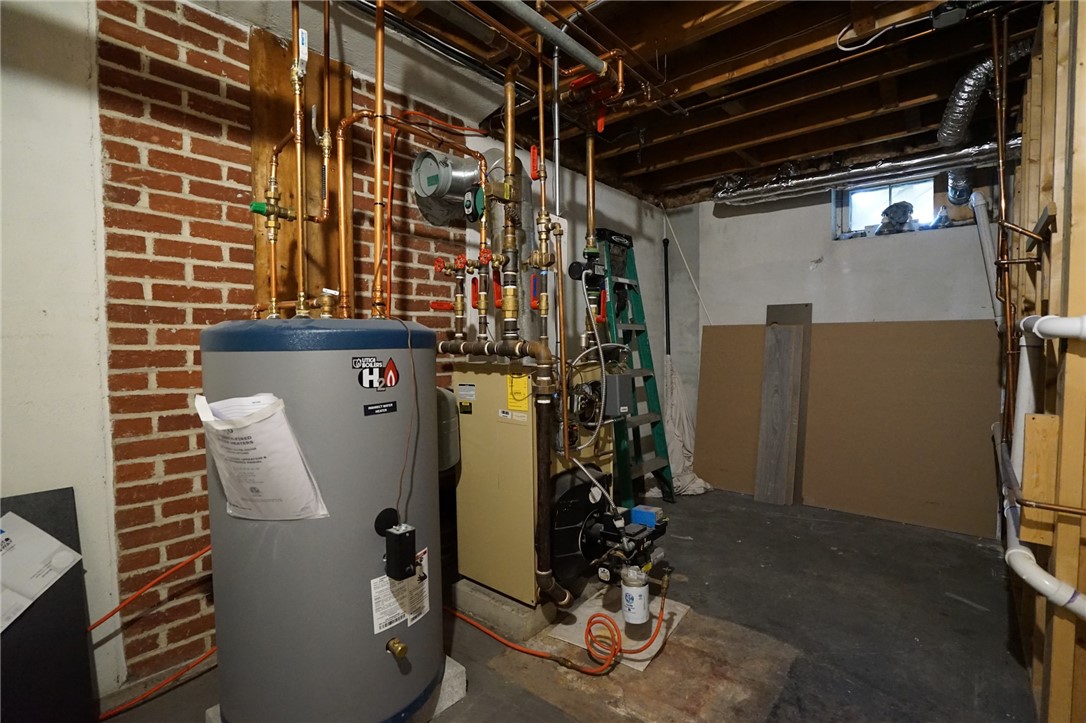 104 Fairfield Road Cranston, RI 02910 - Photo 26 of 32 Gallery Image 26