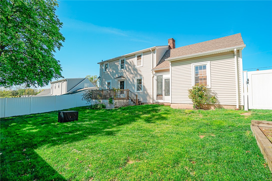 104 Fairfield Road Cranston, RI 02910 - Photo 29 of 32 Gallery Image 29