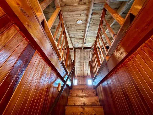 $572,000 | 70 Wings Neck Road, Pocasset, MA 02559