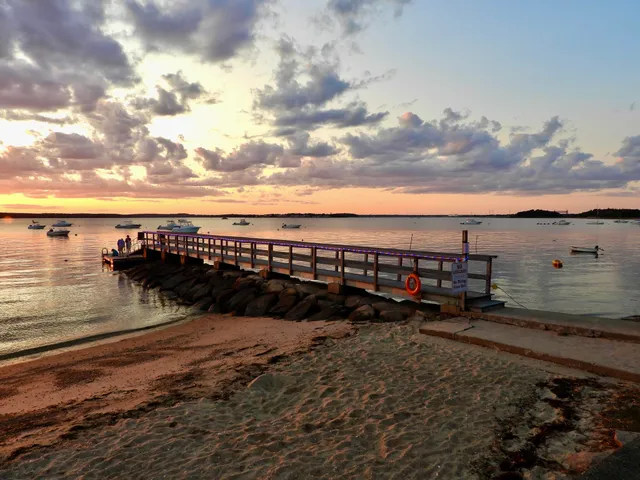 $572,000 | 70 Wings Neck Road, Pocasset, MA 02559