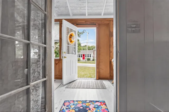 $572,000 | 70 Wings Neck Road, Pocasset, MA 02559