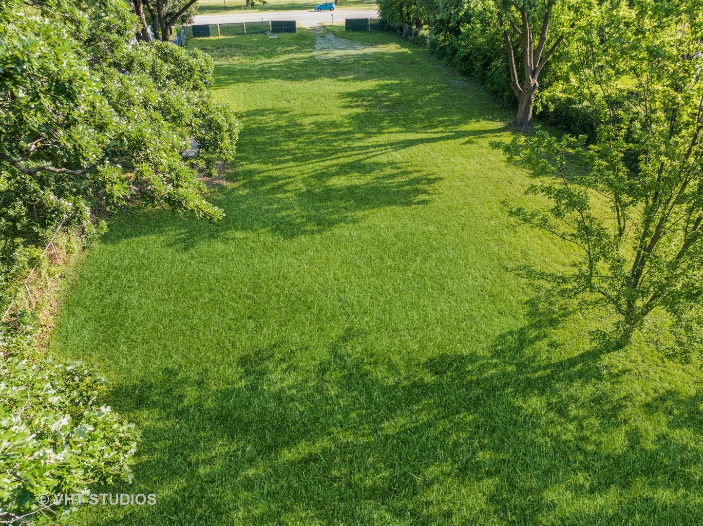 9517 West Central Road Des Plaines, IL 60016 - Photo 1 of 23