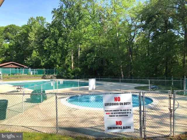 $169,900 | 8 Charles Carroll Bldg, Turnersville, NJ 08012