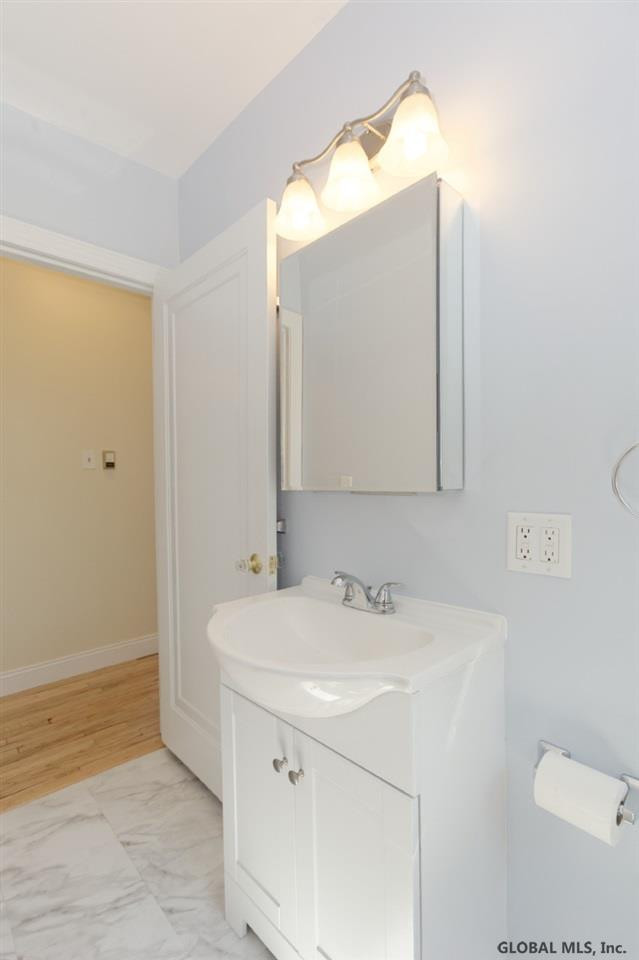 1154 Fort Hunter Road Schenectady, NY 12303 - Photo 14 of 26 Photo 14