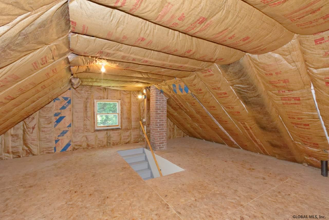 1154 Fort Hunter Road Schenectady, NY 12303 - Photo 17 of 26 Photo 17
