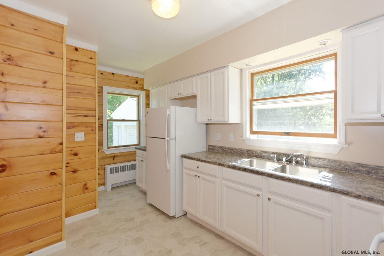 1154 Fort Hunter Road Schenectady, NY 12303 - Photo 7 of 26 Photo 7