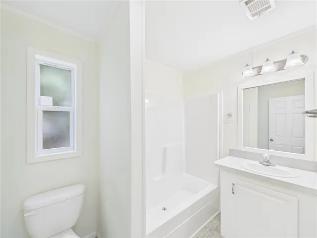 $1,600 | 310 Pineapple Street, Sebastian, FL 32958