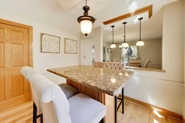 $725,000 | 1222 Patton Avenue, Arlington Heights, IL 60005