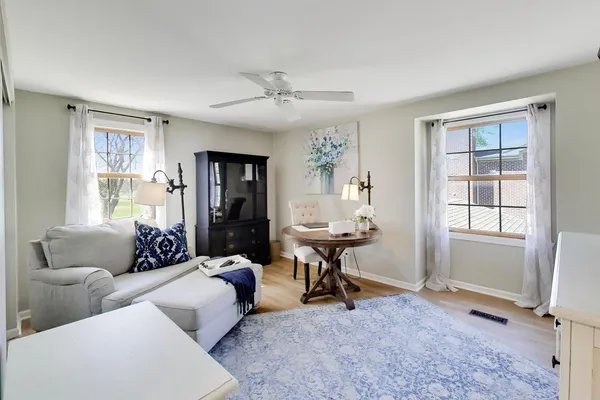 $725,000 | 1222 Patton Avenue, Arlington Heights, IL 60005