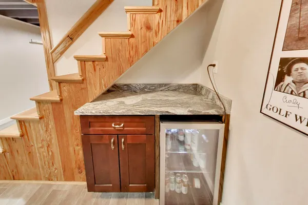 $725,000 | 1222 Patton Avenue, Arlington Heights, IL 60005