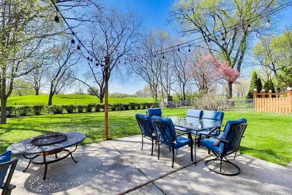 $725,000 | 1222 Patton Avenue, Arlington Heights, IL 60005